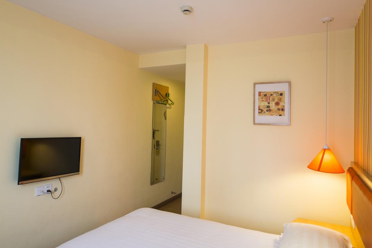 Home Inn Chengdu North Kehua Road Sichuan University Exterior foto